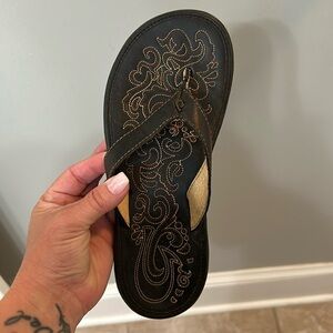 Olukai flip flops